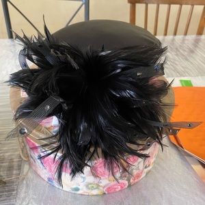 Beautiful church hats, you will love it (New)